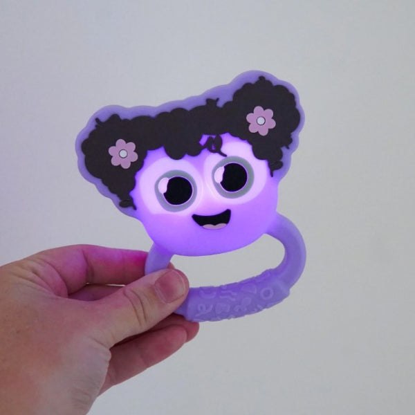 GLO PALS LIGHT UP RATTLE LUMI