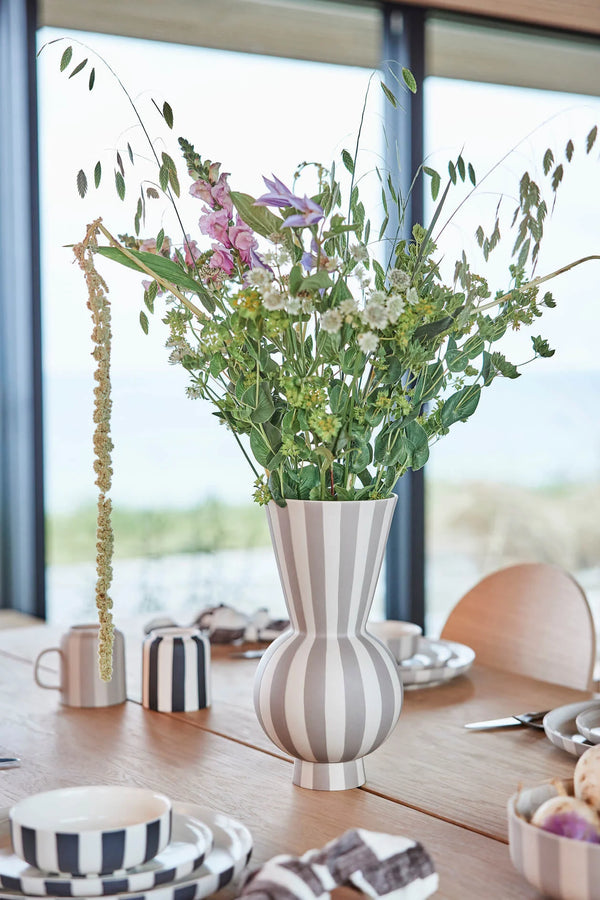 Toppu Vase - Rund Clay