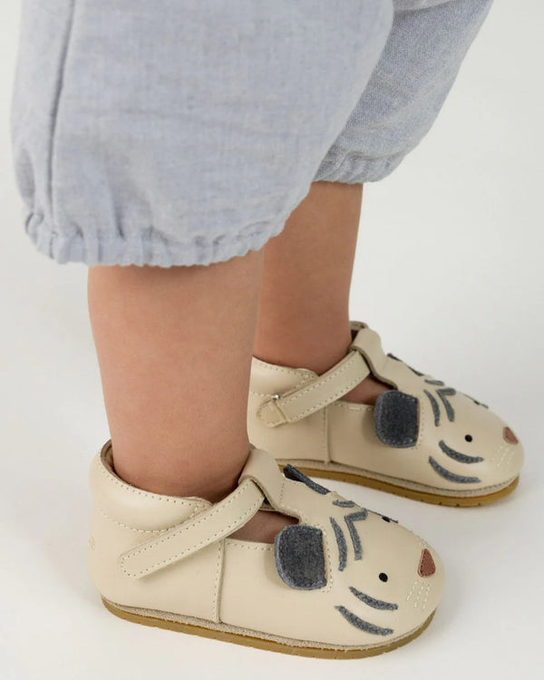 Spark Special Shoes | White Tiger | Cream Leather