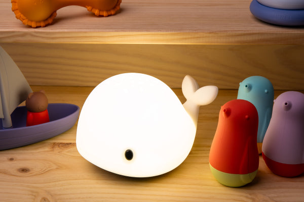 LITTLE L WILDA WHALE PROJECTOR