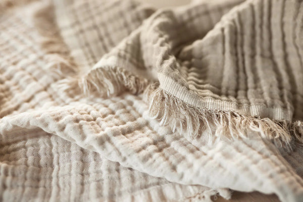 Decke | 75x100cm | 1.0 TOG | Fringe | Olive Green