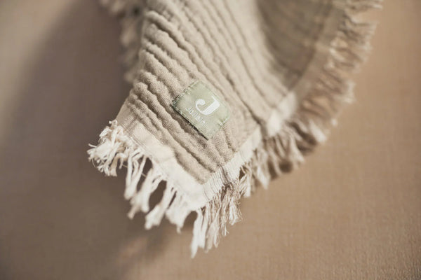 Decke | 75x100cm | 1.0 TOG | Fringe | Olive Green