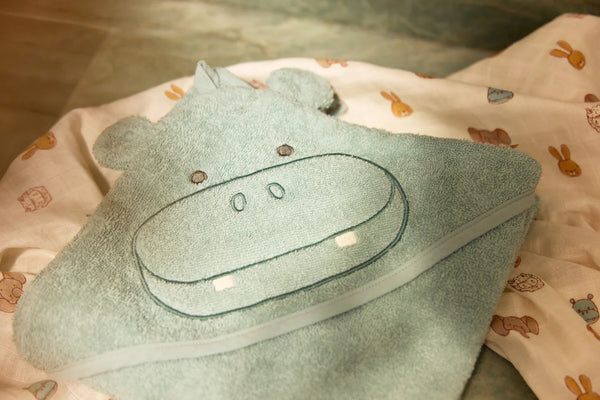Kapuzenhandtuch Frottee 75x75cm - Hippo Happy
