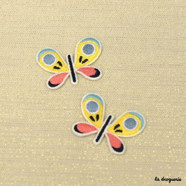 38 mm großer Aufnäher „Hübsche Schmetterlinge“
