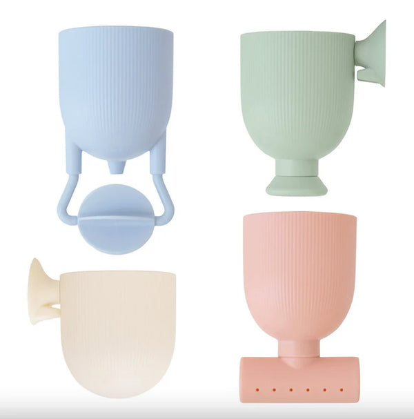 Pour and Play Bath Set