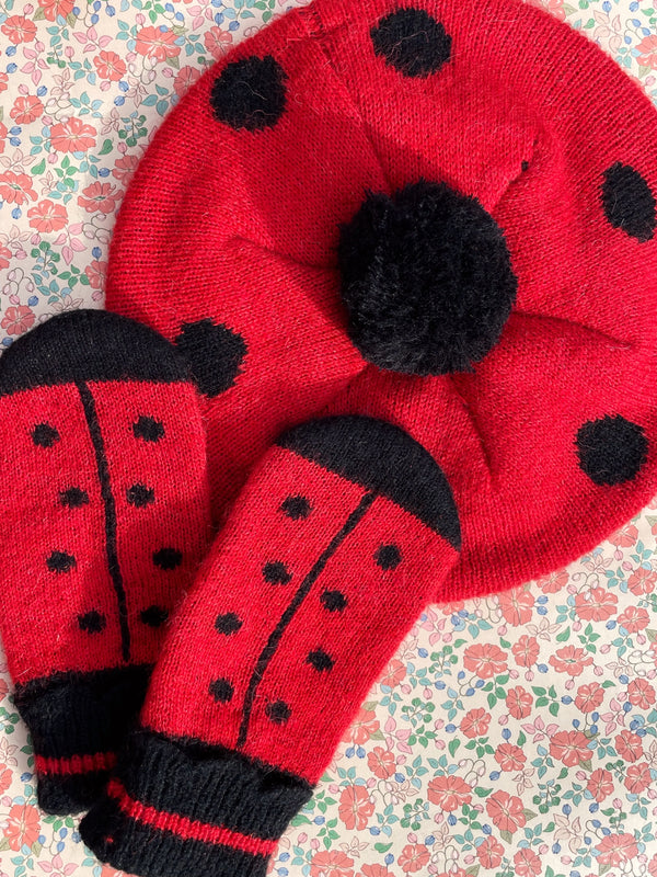 Ladybug Beret Merino