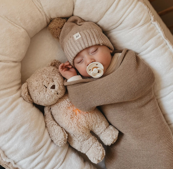 MOONIE Teddybär | Einschlafhilfe | Cappuccino