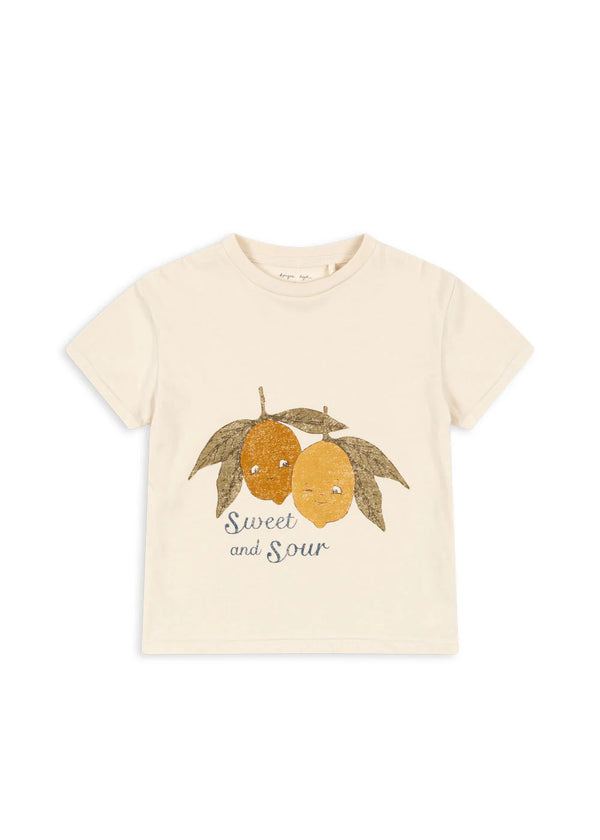 Famo T-Shirt Almond Milk Lemon