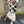 Laden Sie das Bild in den Galerie-Viewer, Woll Weste - Hearts
