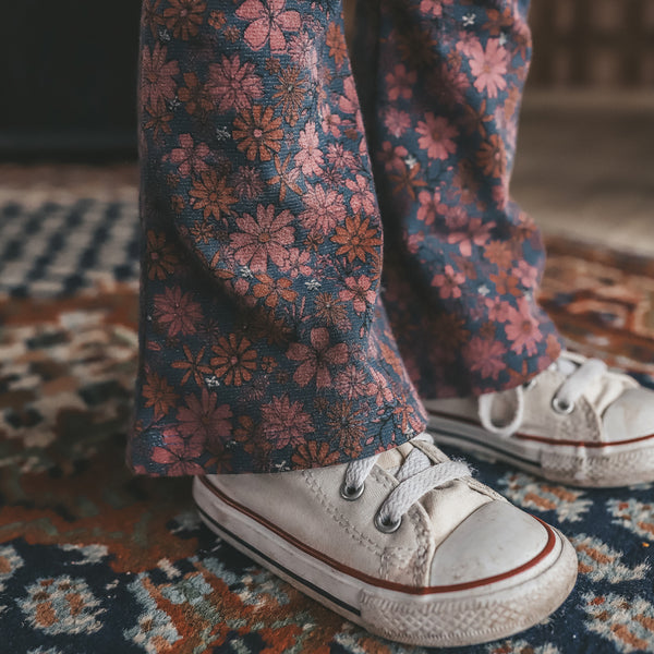 Glam Flower | Flared Legging
