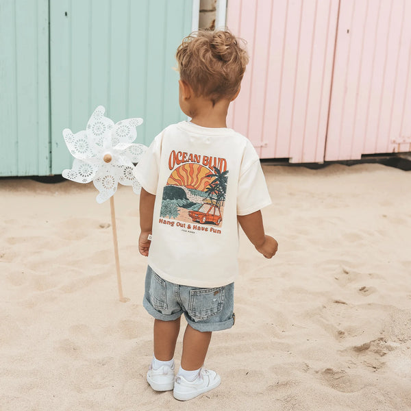 Ocean BLVD | Oversized T-Shirt | White Swan