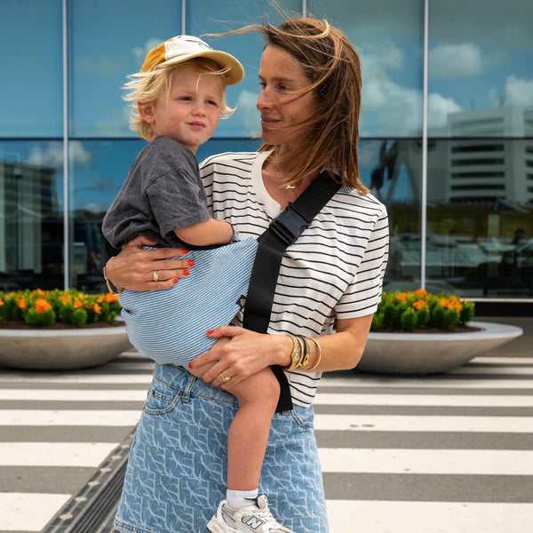 Wildride Kindertrage Helle Denim Streifen