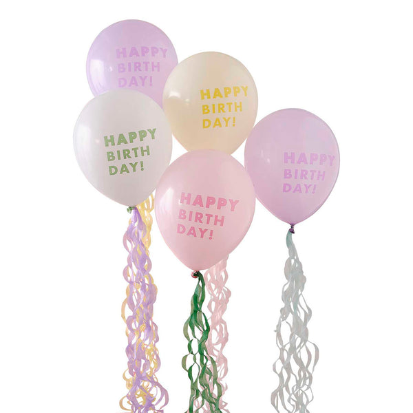 Pastellfarbene Happy Birthday Ballons mit Seidenpapier Schweifen