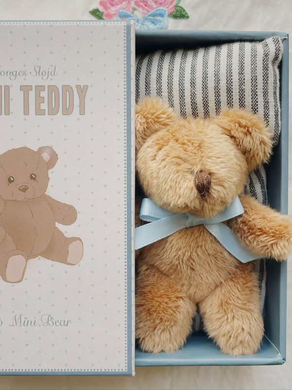 TINY TEDDY