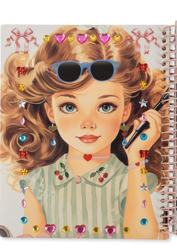 GLAM ME UP STICKER BOOK - Schminkbuch